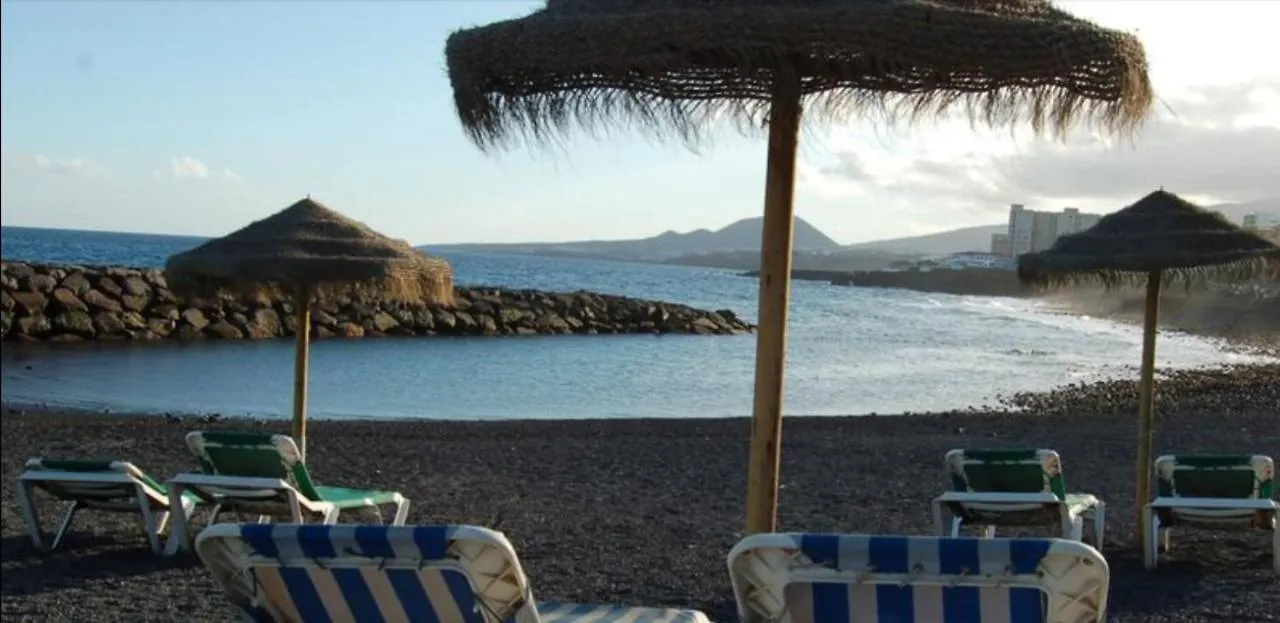 La Calma Guest House - Sea View - Private Spaces 100M Beach 0*, Candelaria