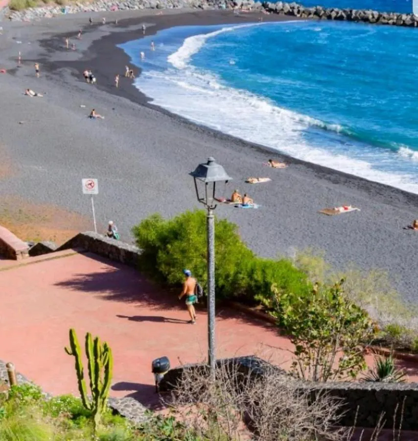 La Calma Guest House - Sea View - Private Spaces 100M Beach