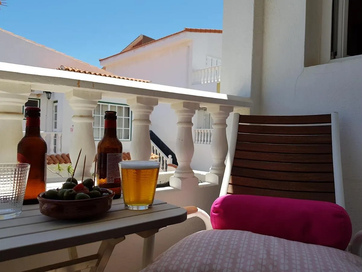 La Calma Guest House - Sea View - Private Spaces 100M Beach